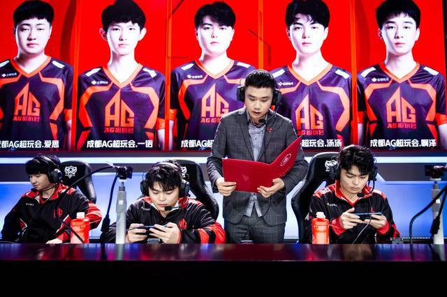 新春走基层丨国家重点工程——双江口水电站年填筑量创新高.