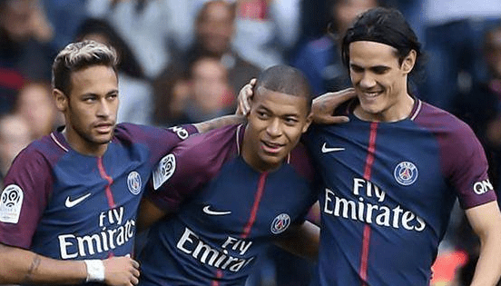 江苏女排以 江苏女排以