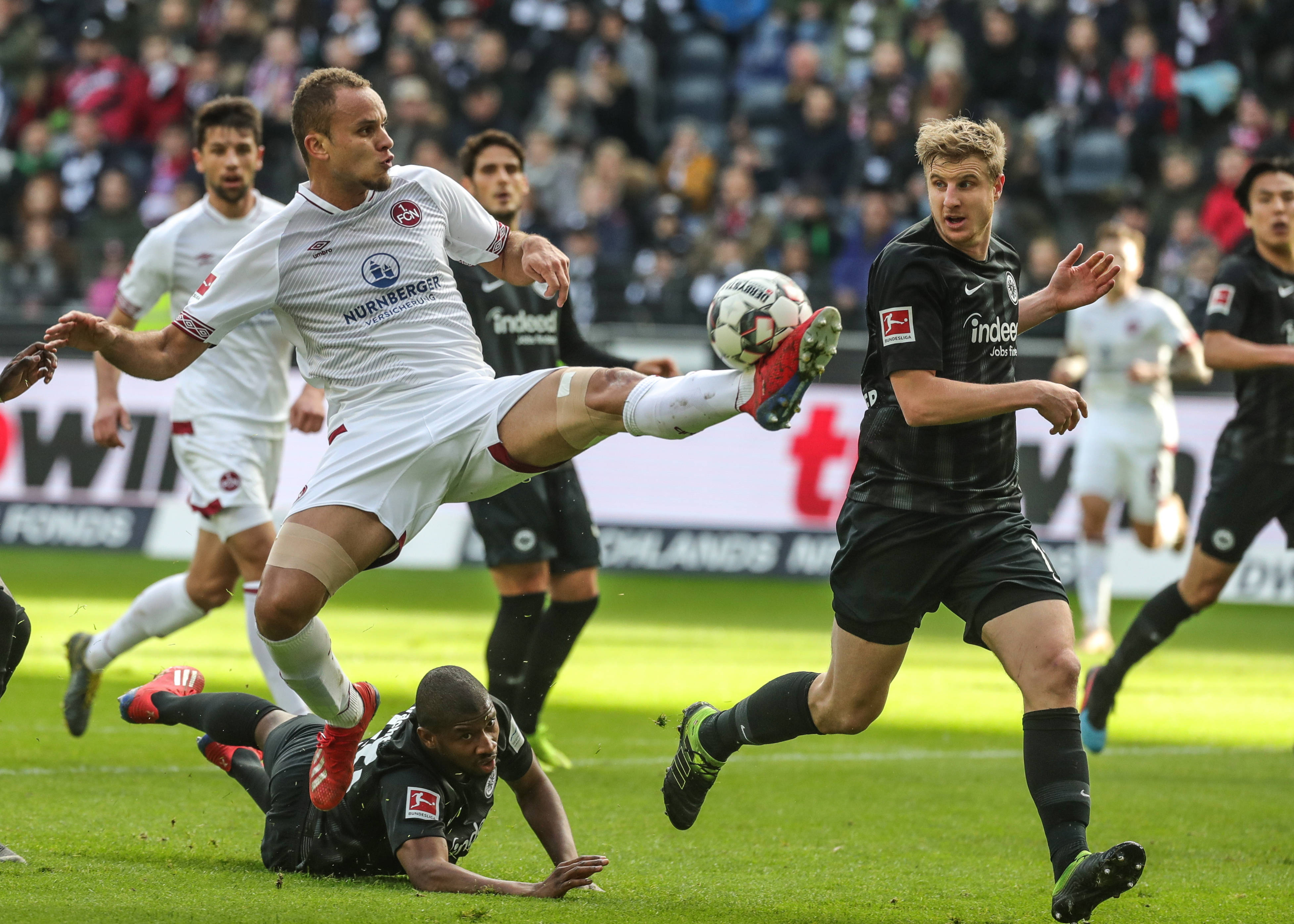 萨拉戈萨：奥萨苏纳让我做回自己 回拜仁？上帝决定明年发生什么.