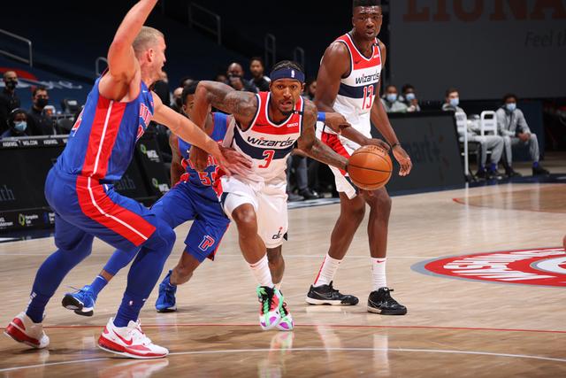 段就表现出 段就表现出